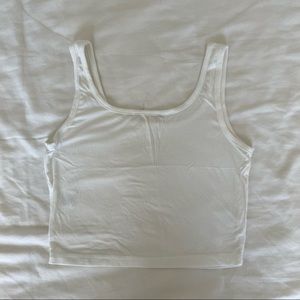 brand new: white cropped tank top